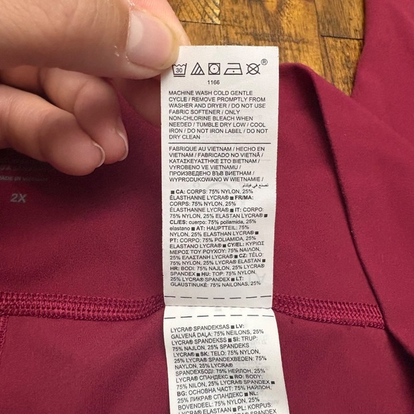 Athleta Plus Size Transcend Colorblock 7/8 Tight Leggings - Picture 6 of 13